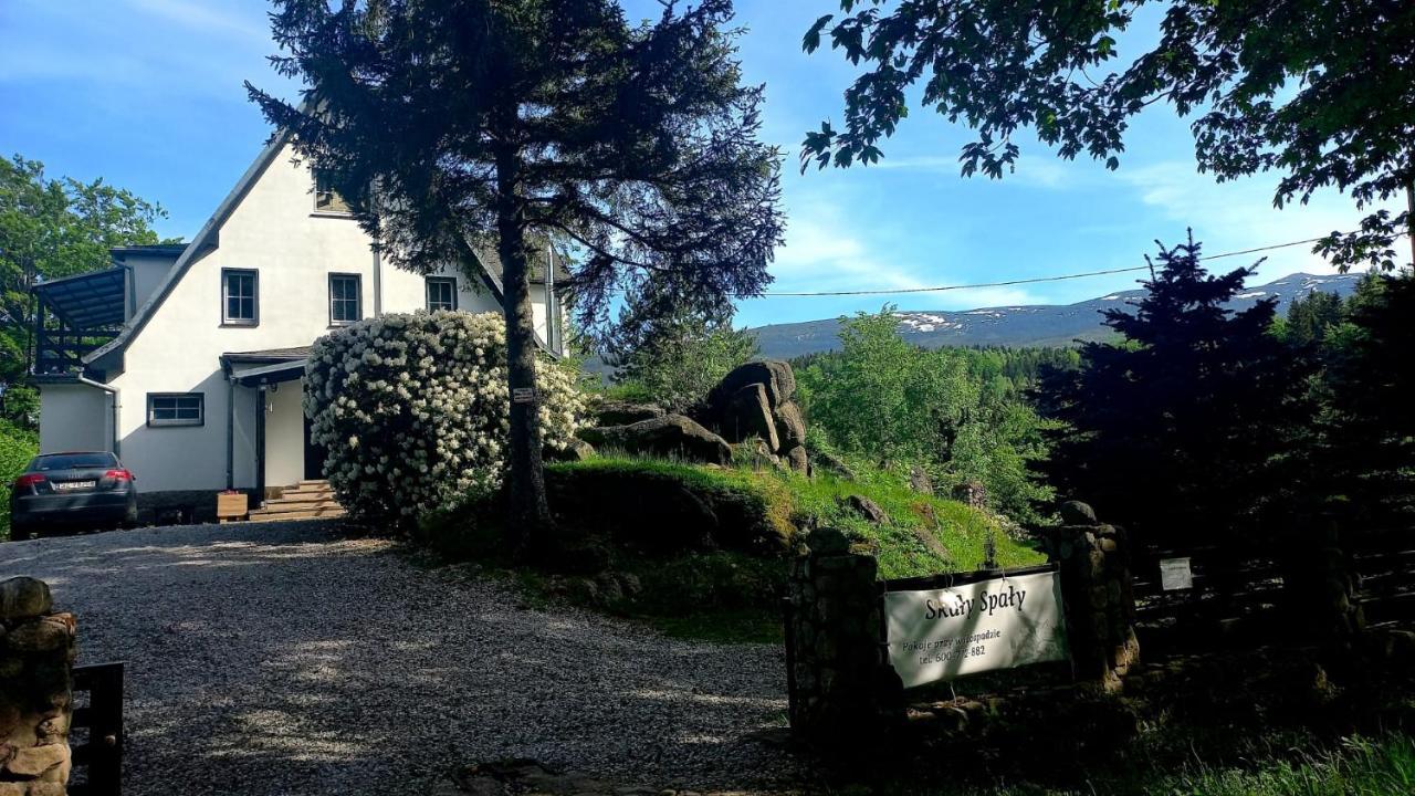 Skaly Spaly Przesieka Exterior foto